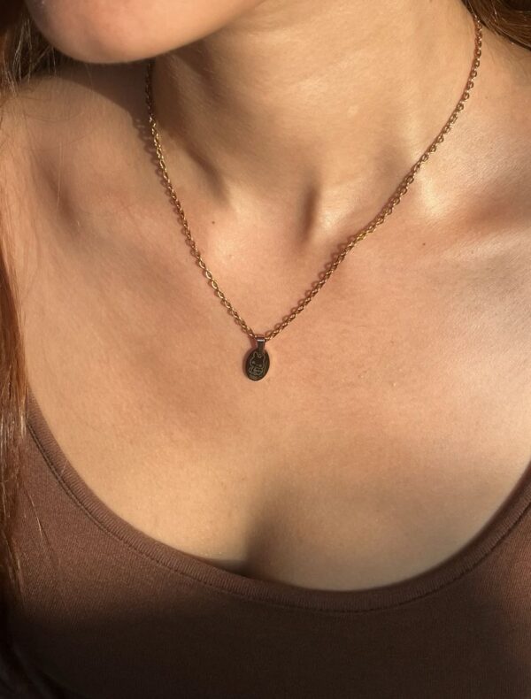 Engraved Oval Initial necklace,Minimalist photo necklace,custom name date necklace,fingerprint necklace, Valentine's Day gift for boyfriend
