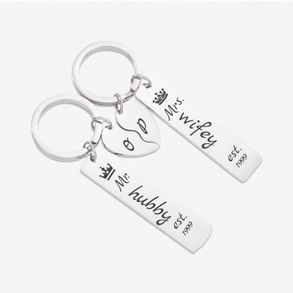 Custom half heart keychain,Matching Couple keychain, Engraved Name Date key Ring, Anniversary Keychain, Valentine's Gift for GF, BF, Husband